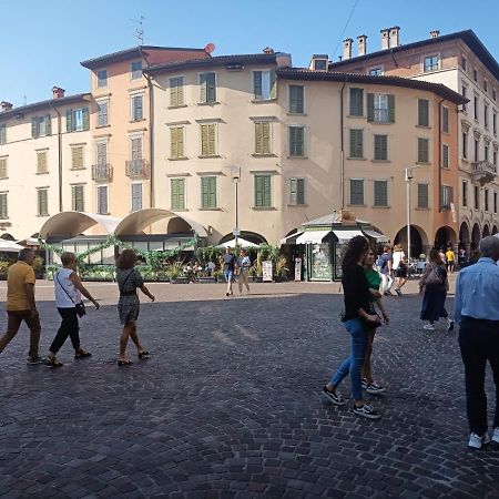 "A Casa Di Giacomo" Luxury Rooms Con Aria Condizionata Bergamo Zewnętrze zdjęcie